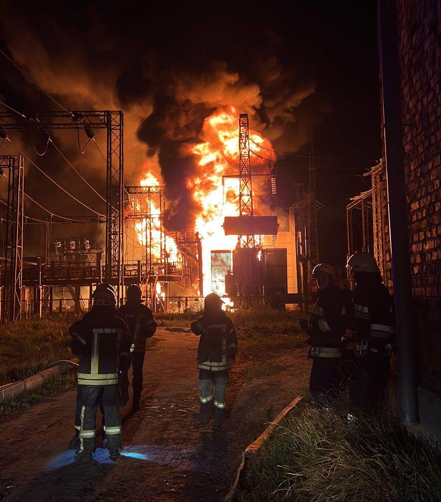 burning-the-shield-partisans-target-the-towers-guarding-russias-missile-launchers