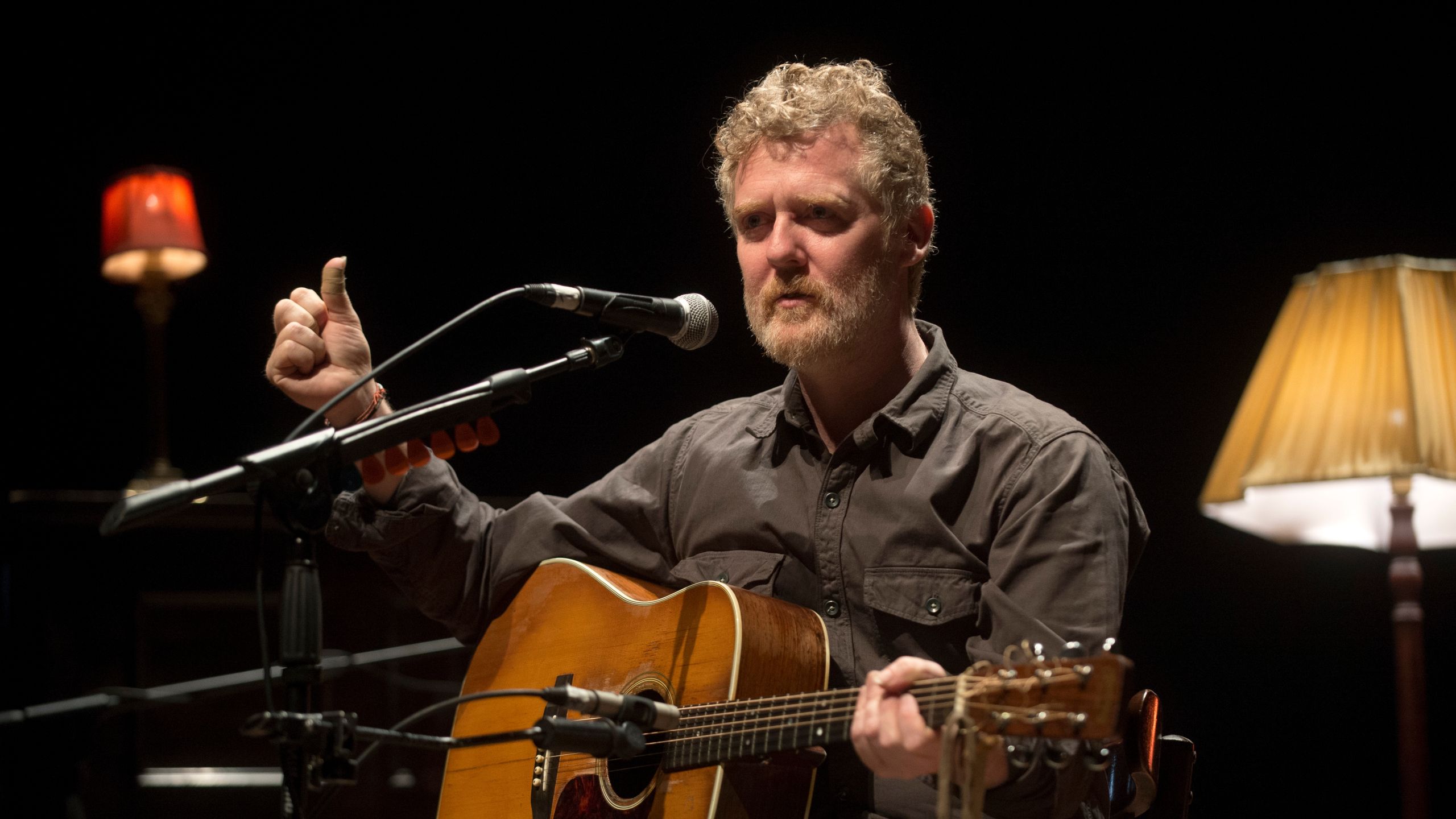 glen-hansard-dies-at-56-ireland-mourns-the-busker-who-won-an-oscar