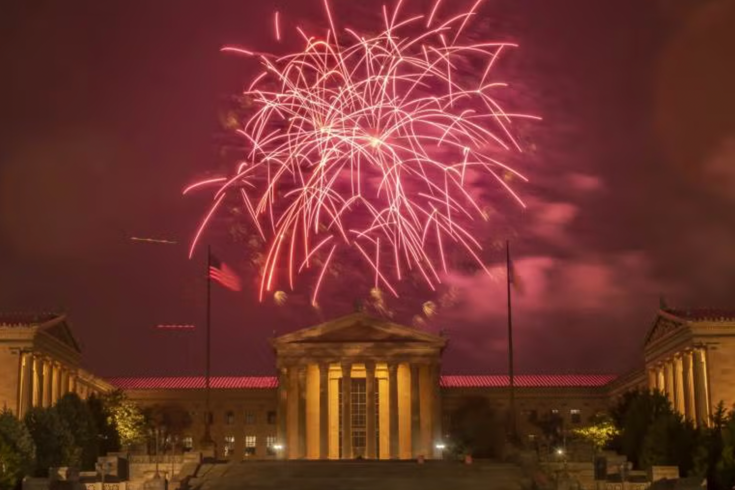 the-roots-and-will-smith-light-up-philadelphia-to-close-americas-star-studded-july-4th-concert
