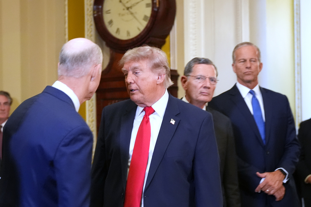 the-billion-dollar-presidency-why-democrats-are-sharpening-their-subpoenas-for-trump