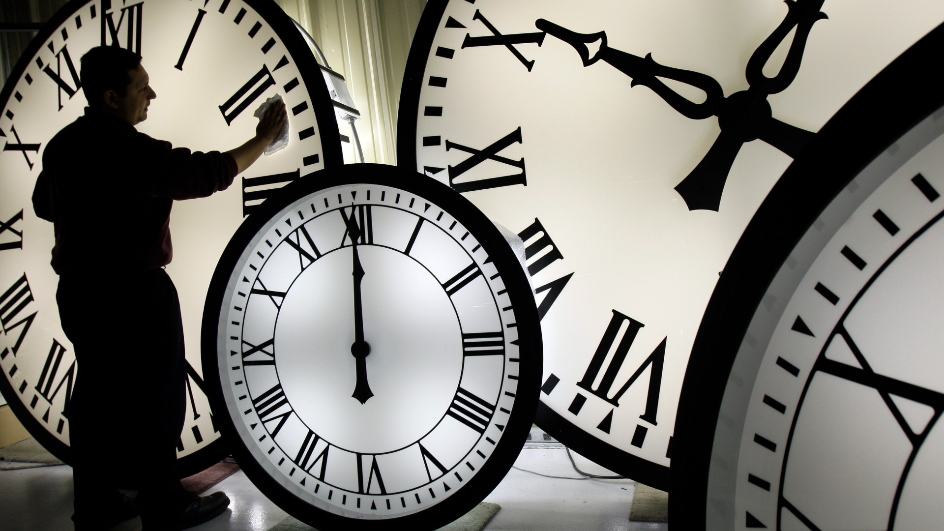 the-end-of-springing-forward-congress-moves-to-lock-the-clocks-for-good