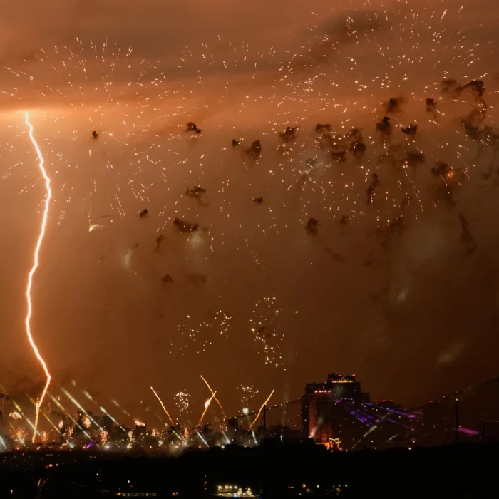 A Nation Celebrates: America Marks 250 Years of Independence Amid Storms and Spectacle