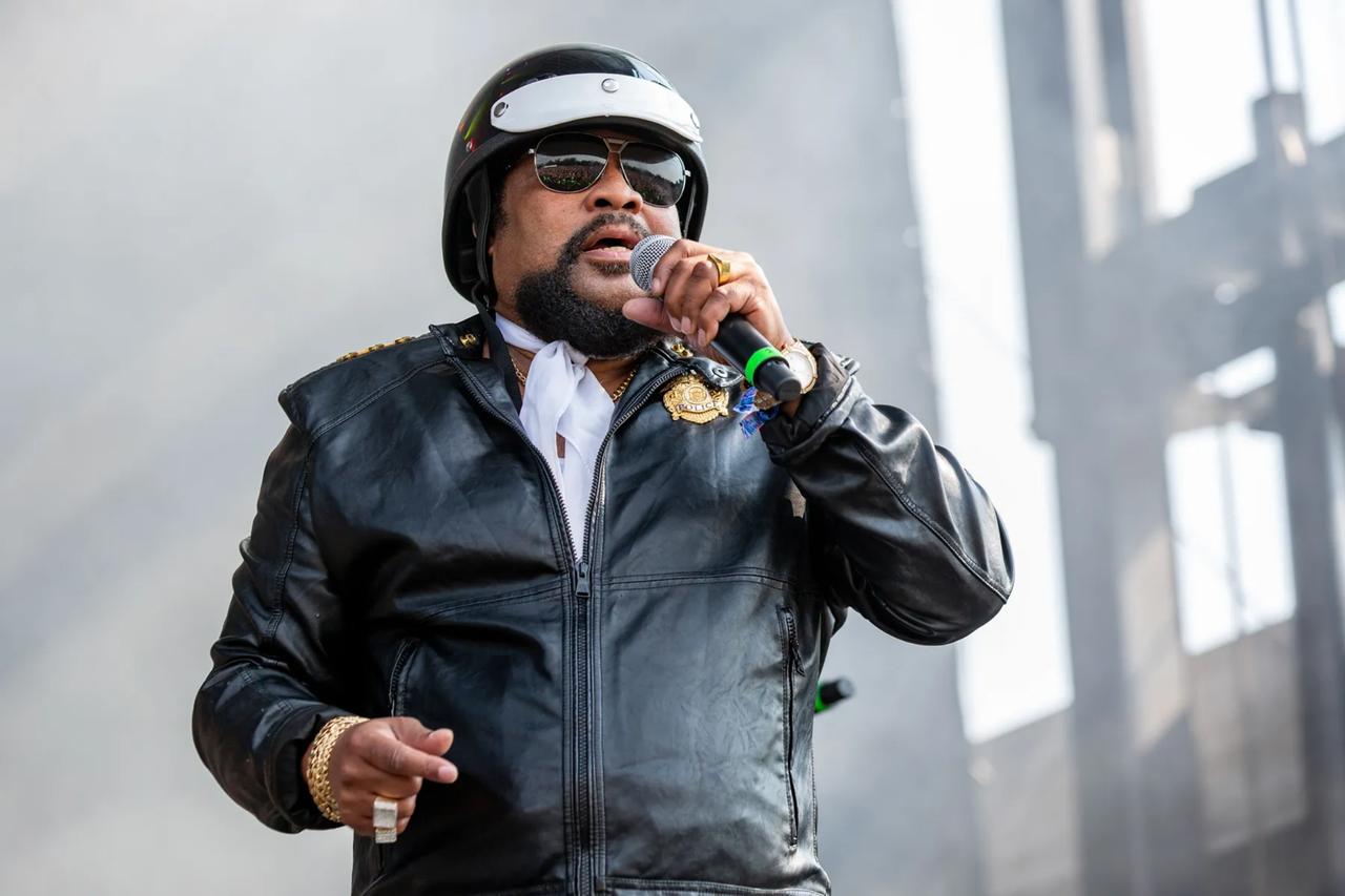 village-people-frontman-victor-willis-the-voice-behind-y-m-c-a-dies-at-74