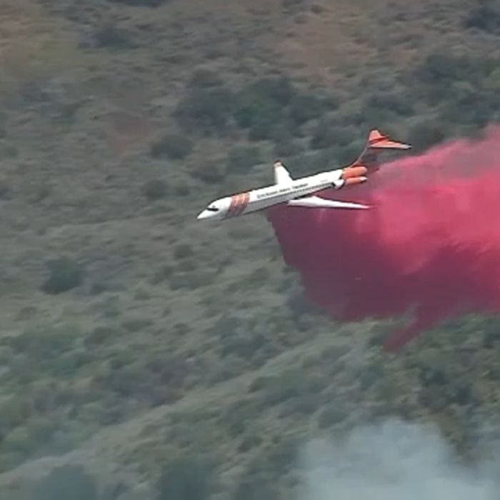 Tasha Fire Prompts Evacuations Near Newhall Pass as Investigators Search for a Mercedes