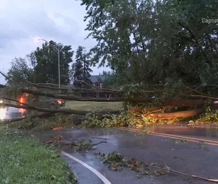 NIPSCO Class-Action Lawsuit Filed as Northwest Indiana Storm Outages Drag On