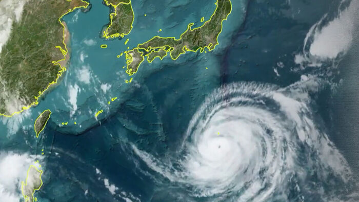 over-a-million-moved-as-typhoon-dolphin-bears-down-on-chinas-eastern-seaboard