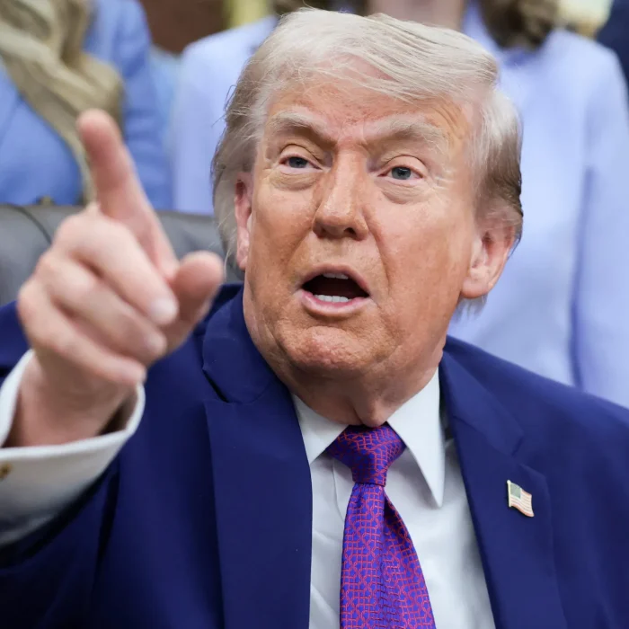 US Turns to Economic Pressure on Iran as Trump Rejects Current Deal Terms