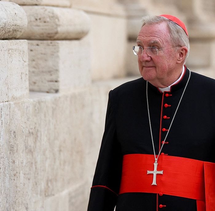 Pope Leo Defends Vatican II’s Mass Reform as the Latin Mass Debate Resurfaces