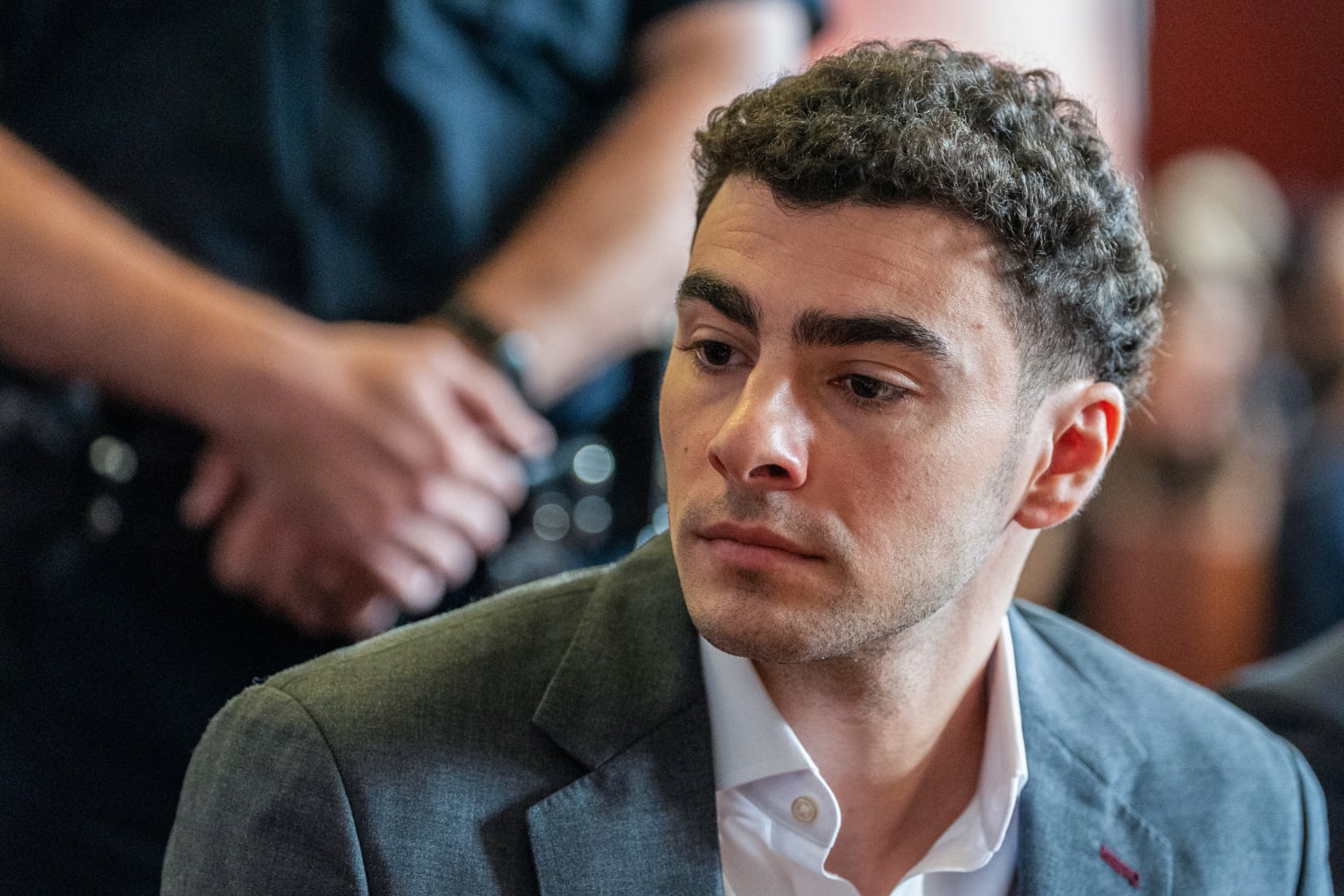 luigi-mangione-double-jeopardy-battle-may-quietly-kill-new-yorks-murder-case