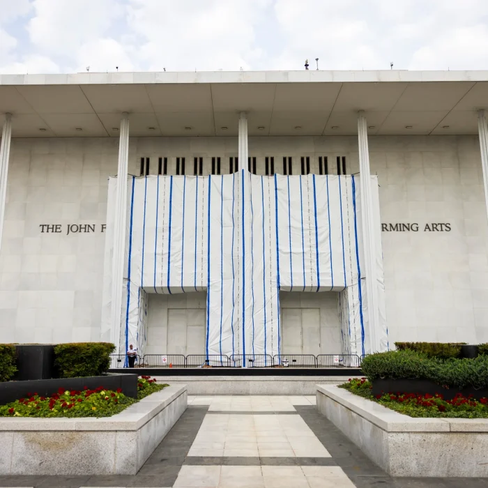 A Name, a Court Order, and a Shuttered Stage: Inside the Kennedy Center Board’s Latest Vote