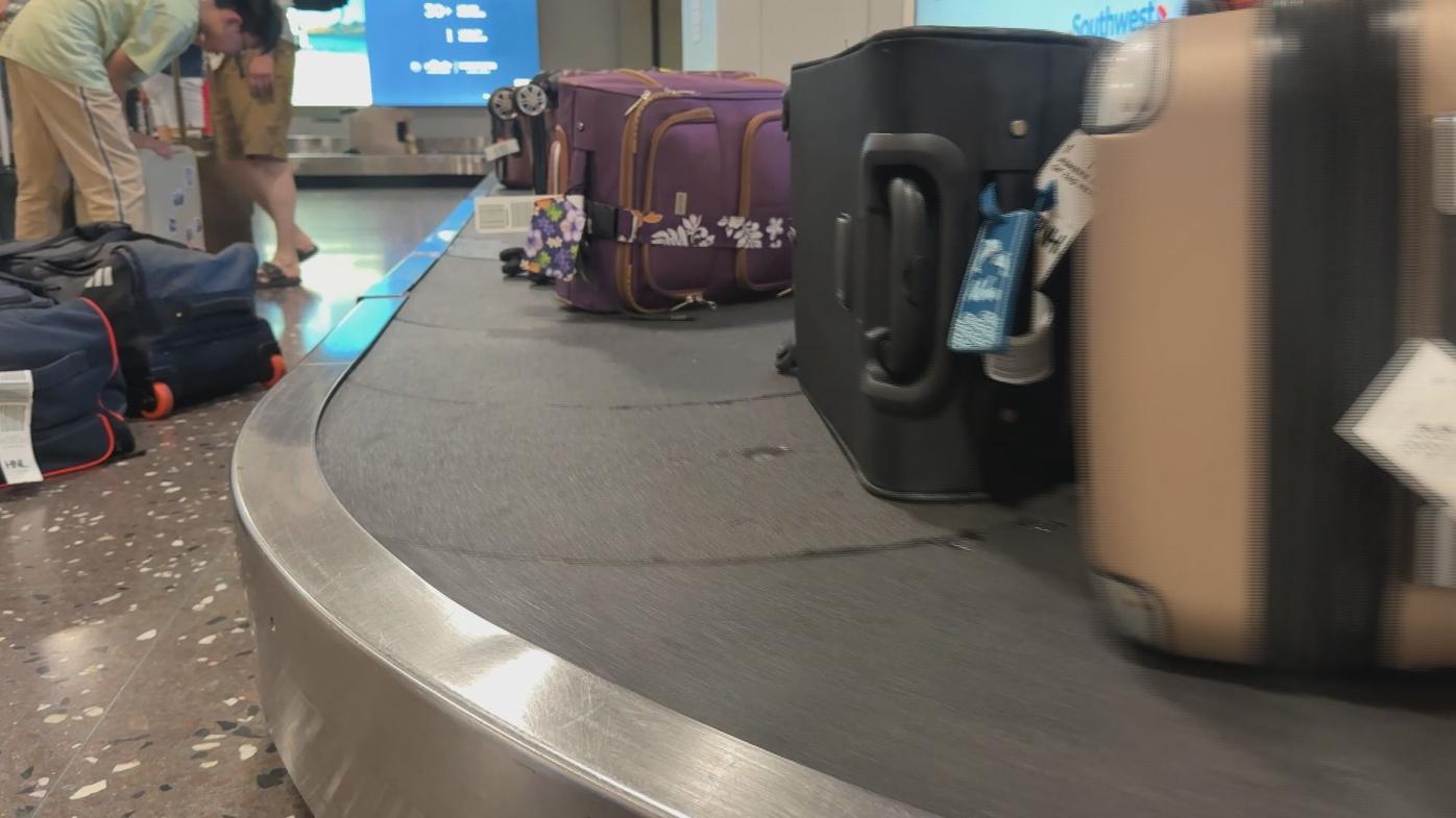 tropical-storm-lala-bears-down-on-hawaii-island-flights-grounded-beaches-shut-and-a-community-on-standby