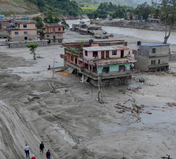 Nepal Flood Survivors: Bay Area Couple Describes Escaping a Wall of Water in the Himalayas