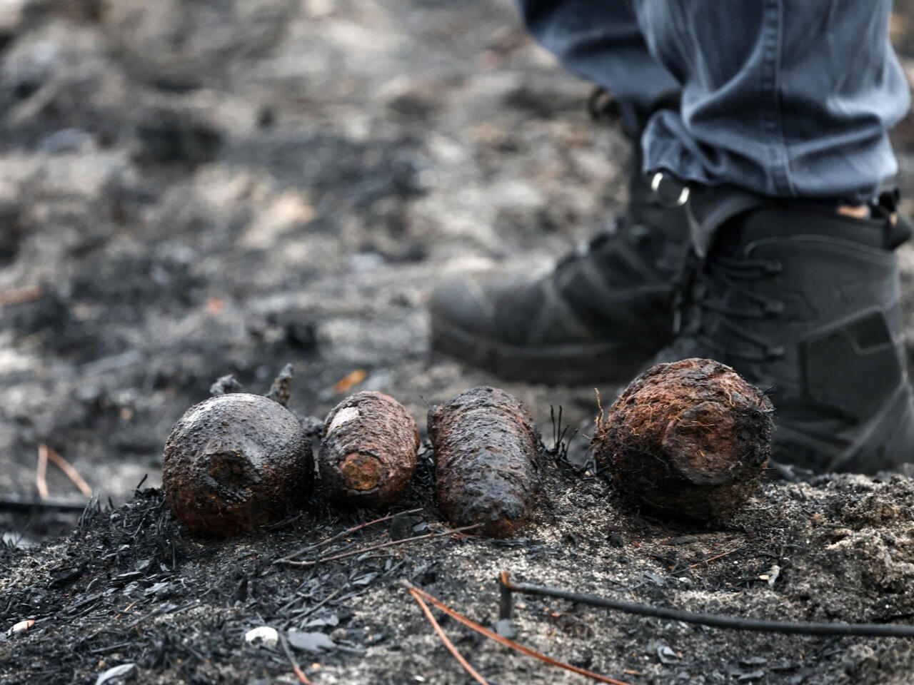 wildfires-unearth-400-wartime-shells-in-french-village-as-europes-heat-crisis-deepens