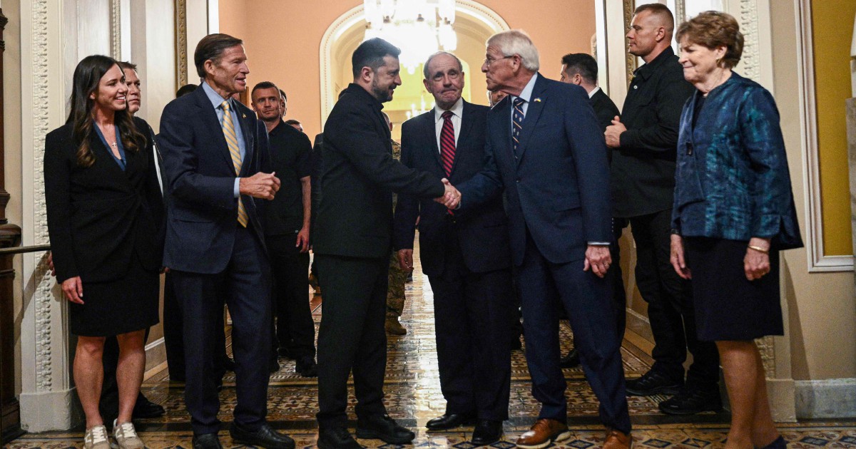senate-approves-sweeping-russian-energy-sanctions-in-landslide-86-11-vote