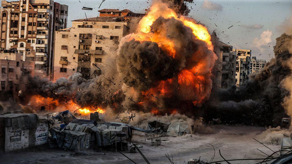 airstrikes-versus-agreement-hamas-warns-gaza-roadmap-cannot-survive-continued-bombardment