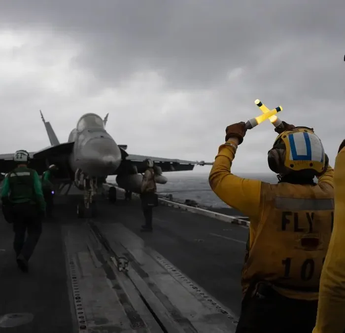 USS Abraham Lincoln Mental Health Under Spotlight as Centcom Commander Defends Crew’s Wellbeing