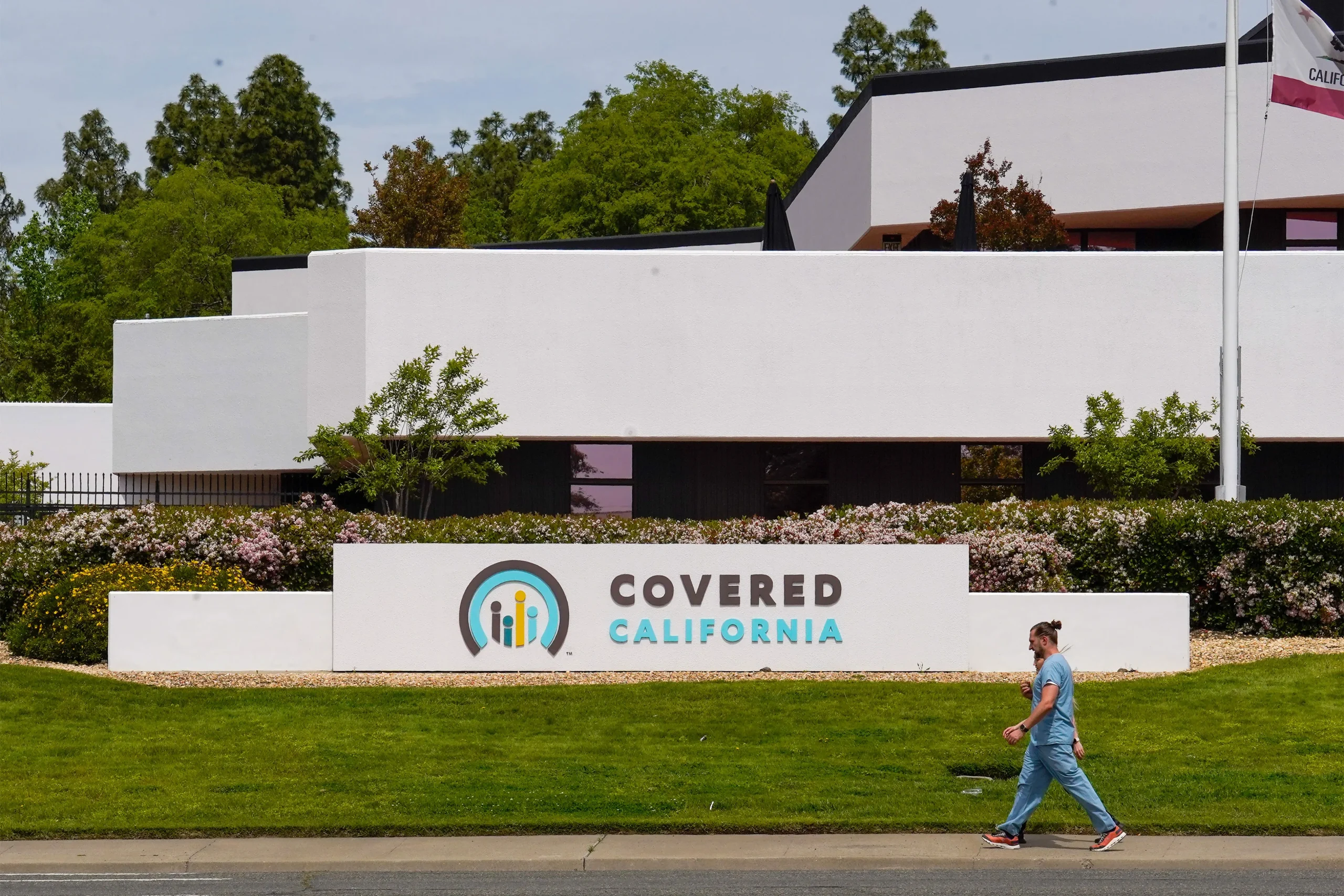 coverage-in-reverse-how-republican-health-cuts-are-unwinding-a-decade-of-insurance-gains