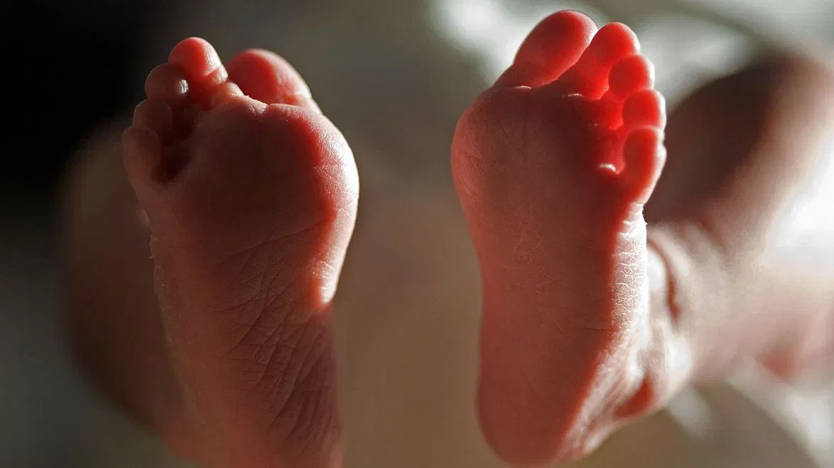 a-newborn-two-hospitals-and-a-federal-warning-the-legal-fight-over-baby-gabriels-care