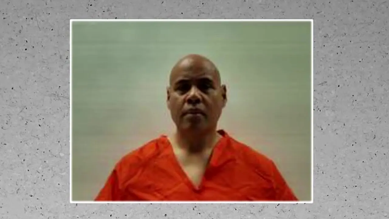 ice-agent-christian-castro-suspended-without-pay-after-texas-release-in-minneapolis-shooting-case