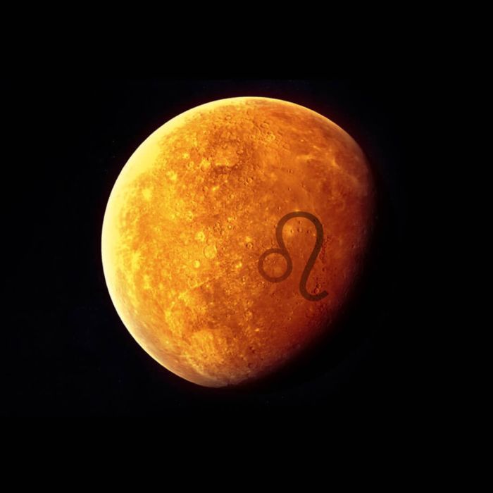 Moon in Cancer Meets Mercury in Leo: Your August 9 Horoscope Wants You to Speak Up