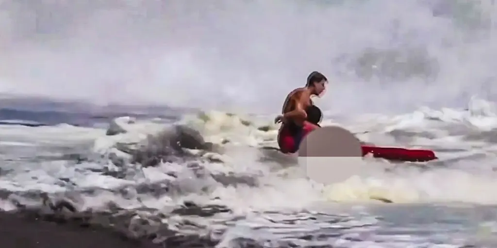 dad-i-drowned-father-speaks-out-after-teen-lifeguard-saves-his-son-from-deadly-surf