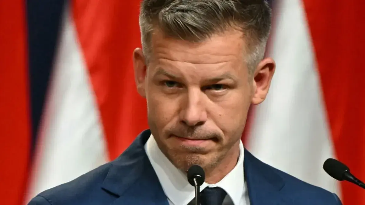 peter-magyar-immunity-lifted-as-hungarian-parliament-votes-unanimously-in-nightclub-phone-case