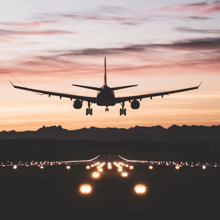 Middle East Flight Disruptions Continue Despite Riyadh Airport Reopening