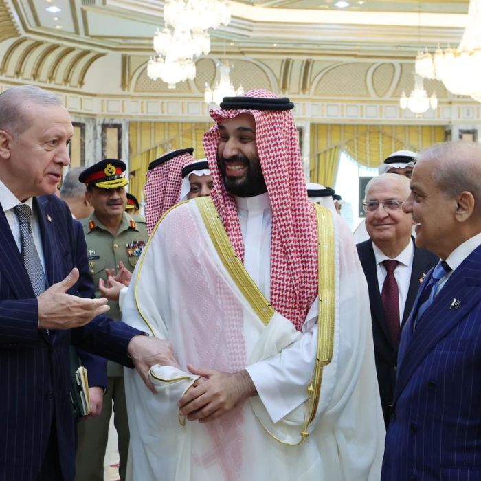 Makkah Defence Pact Heads to Turkish Parliament as Alliance Locks Members Into Ten-Year Commitment