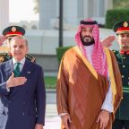Turkiye and Pakistan Move to Send Troops to Saudi
